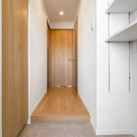 日商岩井方南町マンションの室内写真