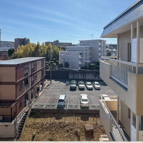 宮前平コリーナの室内写真