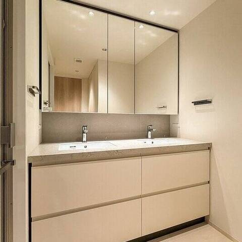 代々木デュープレックスの室内写真