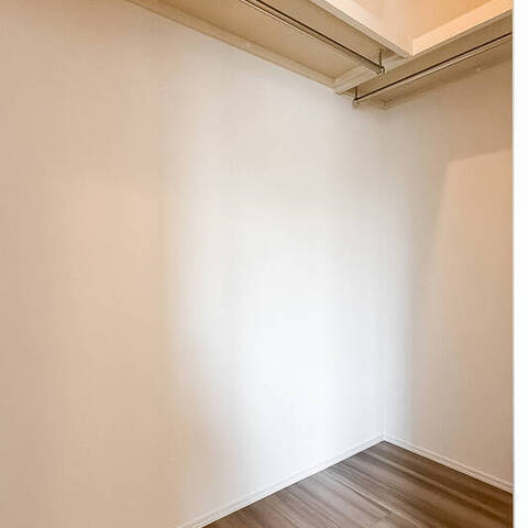 ディアクオーレ中野文園の室内写真