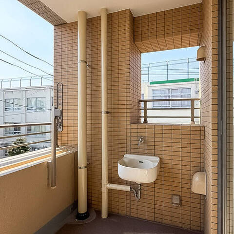 ディアクオーレ中野文園の室内写真