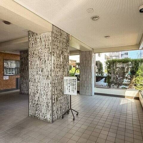 青戸第二ローヤルコーポの建物・共用部写真