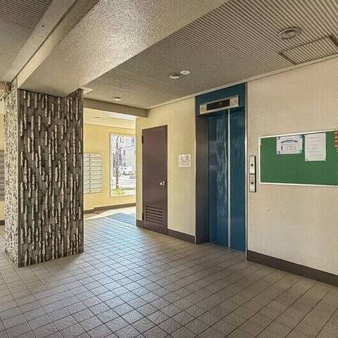 青戸第二ローヤルコーポの建物・共用部写真