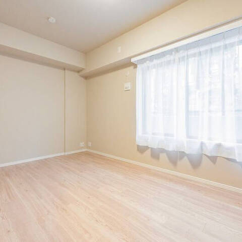 馬事公苑ヒルズの室内写真