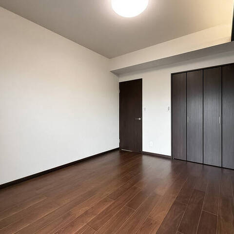 グランデマール鶴見の室内写真