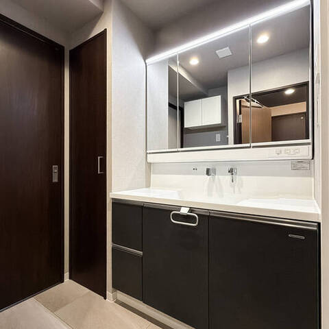 グランデマール鶴見の室内写真