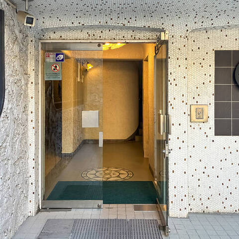 秀和高樹町レジデンスの建物・共用部写真