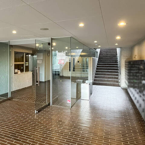 マンションニュー池尻の建物・共用部写真