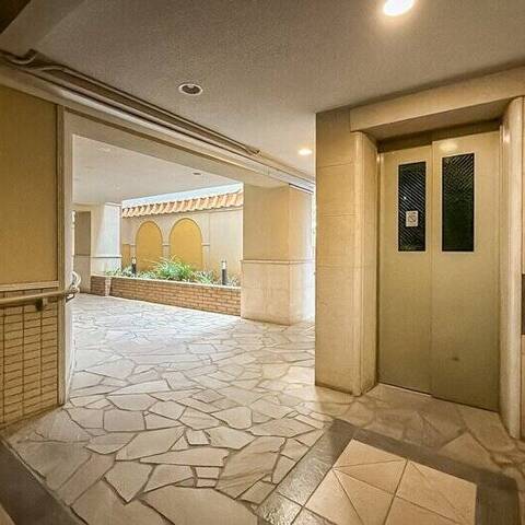 クオス宮崎台の建物・共用部写真