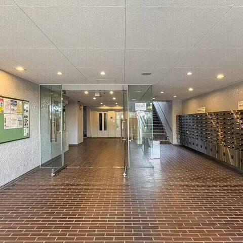 マンションニュー池尻の建物・共用部写真