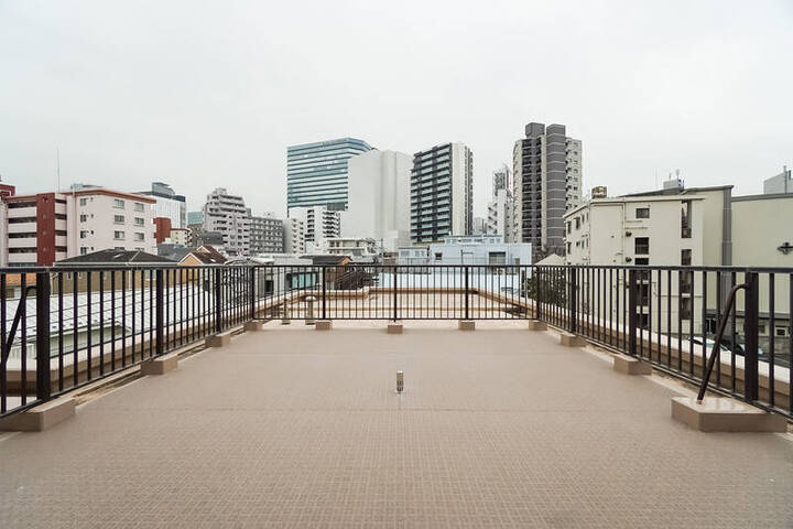 ルーバルと都会のさざ波