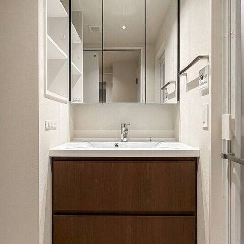 チュリス氷川坂の室内写真