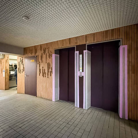 蓮根ファミールハイツ1号棟の建物・共用部写真