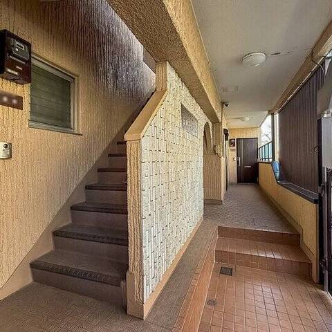 上野毛日伸マンションの建物・共用部写真