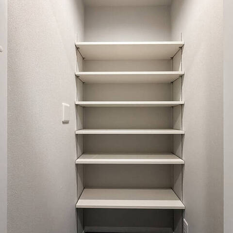 麻布網代マンションの室内写真