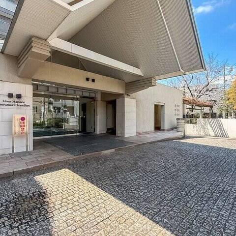 ライオンズマンション弦巻グランフォートの建物・共用部写真