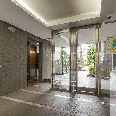 杉並和泉ハイムの建物・共用部写真