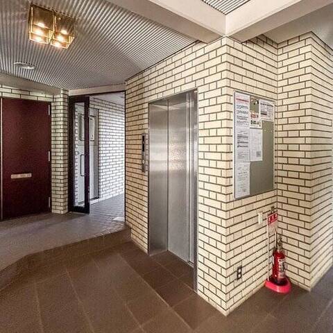 インペリアル八雲ハイムの建物・共用部写真