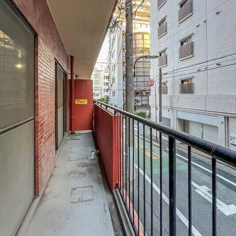 シャンボール新宿御苑前の眺望・バルコニー写真