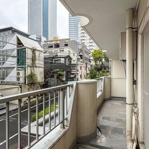 代々木ハイライズの眺望・バルコニー写真