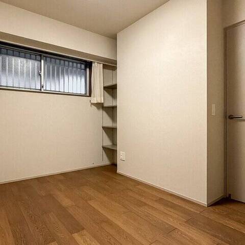 シャトー東洋の室内写真