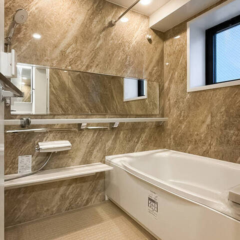 ライオンズガーデンヒルズ白山の室内写真