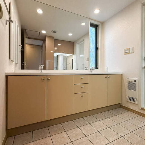 テラス加賀の室内写真