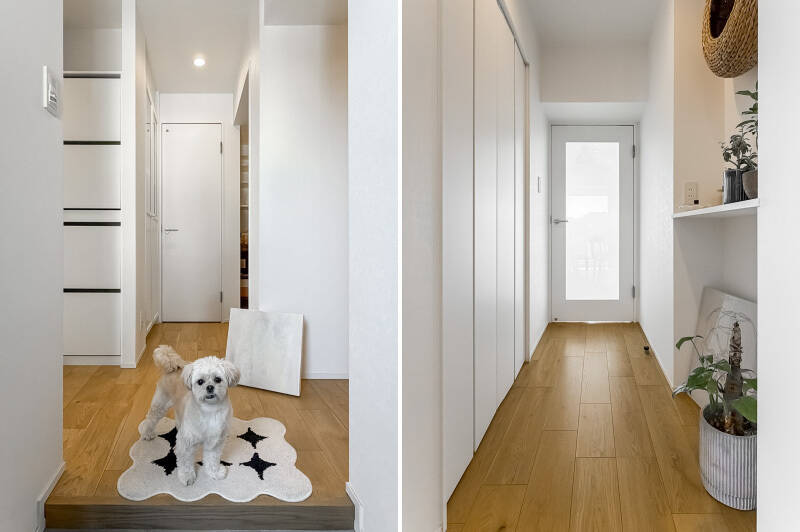 <b>左・</b>玄関扉を開けて出迎えてくれたのは、売主さまの愛犬。小型犬なら全力疾走できるほどの広さがある住戸ですから、ワンちゃんも毎日が運動会状態かもしれません。／<b>右・</b>廊下を左手に進み、カクッと曲がった突き当たりにLDKが位置します。廊下は折れ戸2枚分のクローゼット付き。