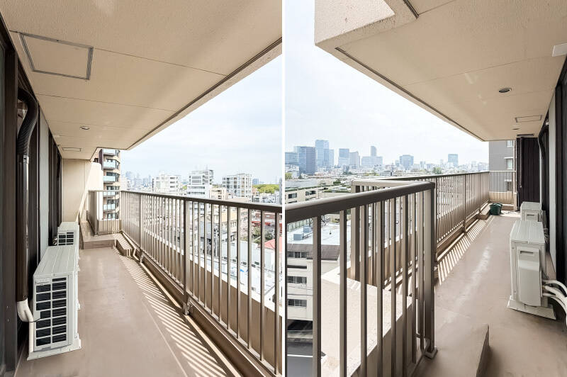 バルコニーはこれからご紹介する洋室B、Cの前まで続くロングスパン。奥行きは深めです。