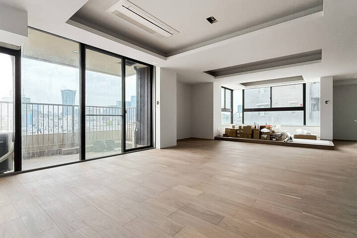 レトロモダン建築で暮らす