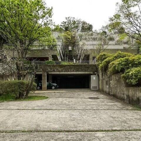 ペガサスマンション大倉山(1〜4号棟)の建物・共用部写真