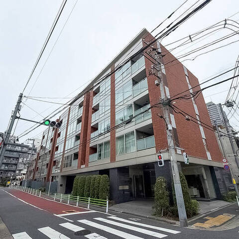 プレミスト赤坂檜町公園の室内写真