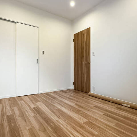 グランプラド国分寺の室内写真