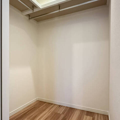 グランプラド国分寺の室内写真