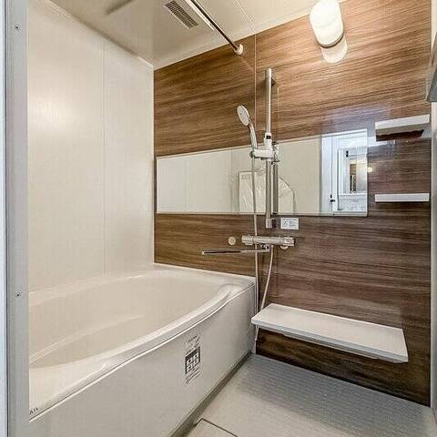 東高元代々木ペアシティの室内写真