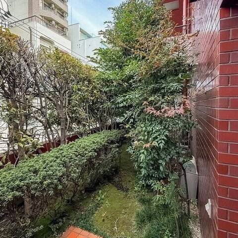 東高元代々木ペアシティの室内写真