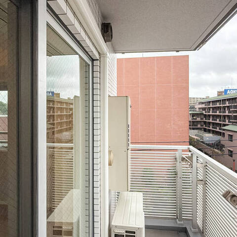 ネオマイム大倉山の室内写真