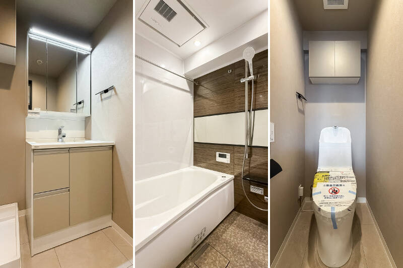 <b>左・</b>LDKからアクセスする洗面室。洗面台はコンパクトなタイプです。／<b>中央・</b>浴室乾燥機付きのユニットバスは1317サイズでゆとりがありますよ。／<b>右・</b>廊下からアクセスするトイレ。