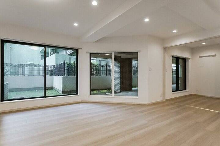 商店街を駆け抜けて