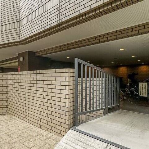 ガーデンアルバ幡ヶ谷の建物・共用部写真