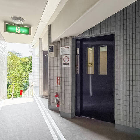 ニューウェルテラス元住吉の建物・共用部写真