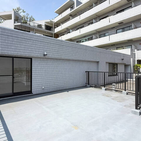 ニューウェルテラス元住吉の眺望・バルコニー写真