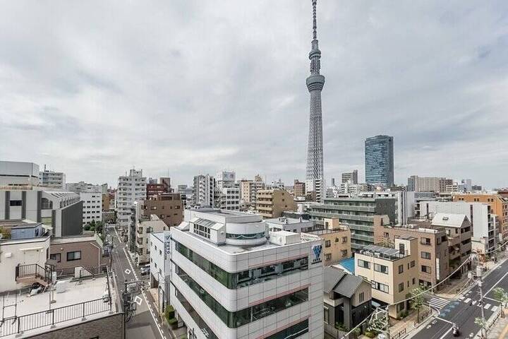 空から始まる物語