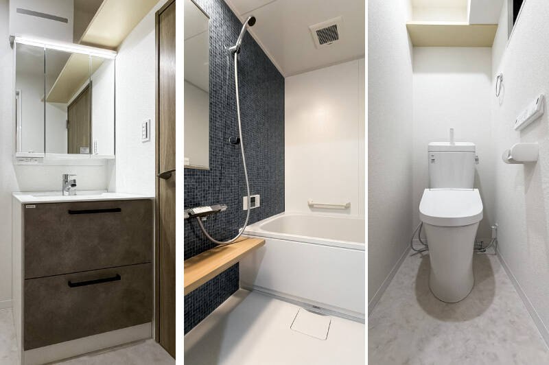 <b>左・</b>三面鏡付きのコンパクトな洗面台。左手には洗濯機置き場があります。／<b>中央・</b>青のタイル貼りが可愛らしいユニットバス。／<b>右・</b>トイレは洗面室からアクセス可能。小窓付きで換気ができます。