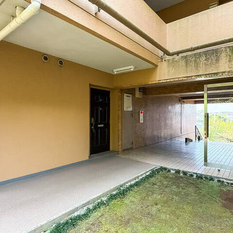 ダイアパレス菊名の建物・共用部写真