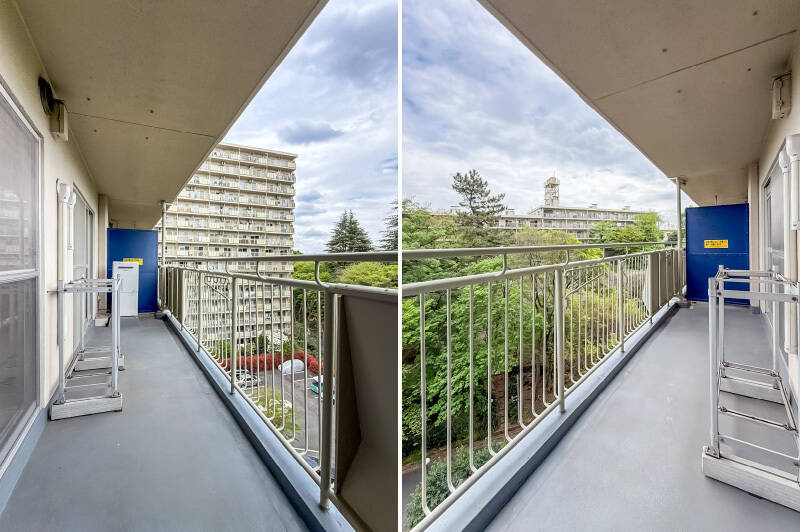 バルコニーは、東向き。洋室AとLDKを跨ぐワイドスパンです。