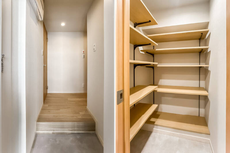 さらに玄関近くには、可動棚付きのシューズインクローゼット（SIC）を完備。棚板の高さを調節することで、靴以外にも掃除機やアウトドア用品などの大きな荷物も収納できそうなゆとりある設計です。
