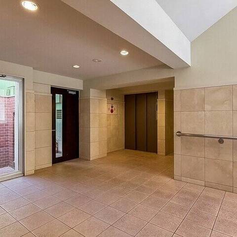 世田谷三宿マンションの建物・共用部写真