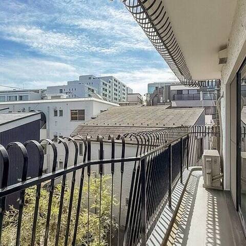 秀和祖師谷大蔵レジデンスの眺望・バルコニー写真