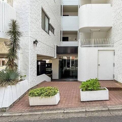 秀和祖師谷大蔵レジデンスの建物・共用部写真